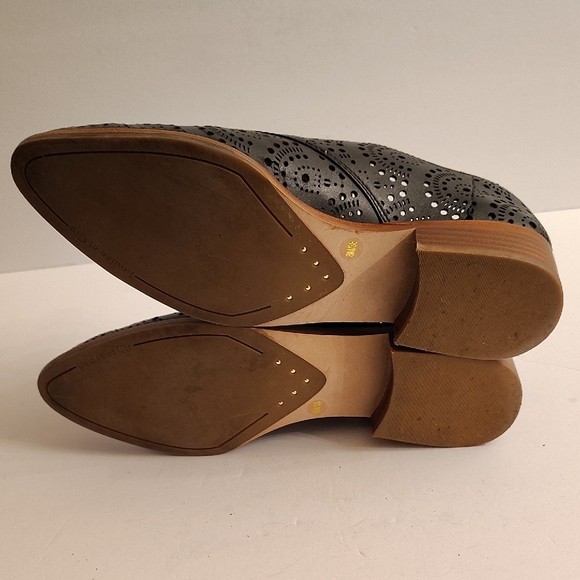 Louise et Cie Black Perforated Leather Cut Outs Oxfords - Picture 8 of 10